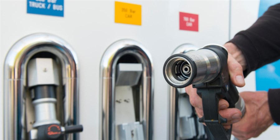 Bericht Plan  Europees netwerk van 100 waterstofstations voor vrachtwagens bekijken